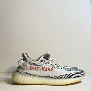 adidas Yeezy Boost 350 V2 Low Zebra Size 9